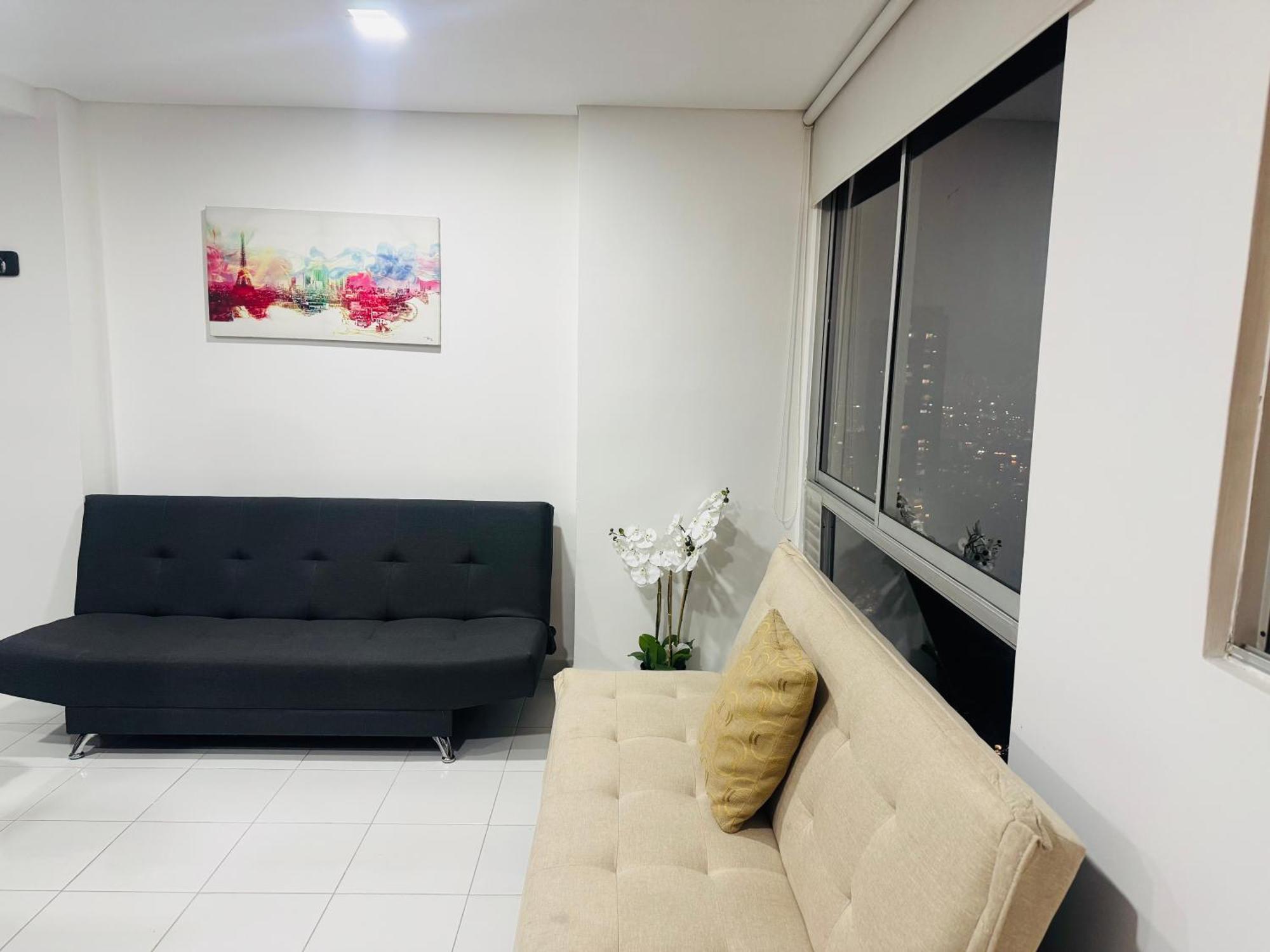 Apartamento Gran Loft Cerca Al Tesoro Y Al Lleras 121 *
