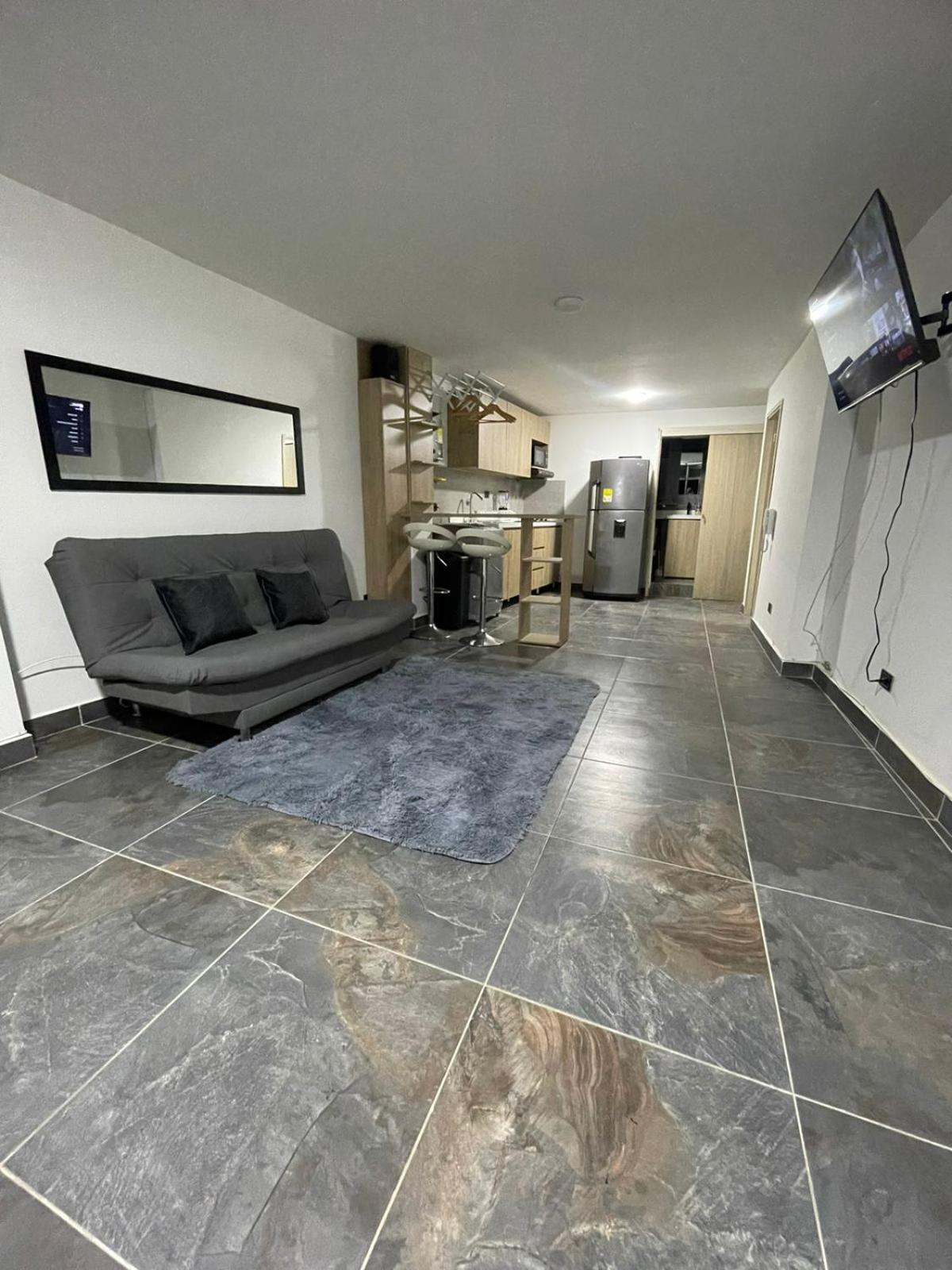 Modernos Laureles -estadio Apartment *