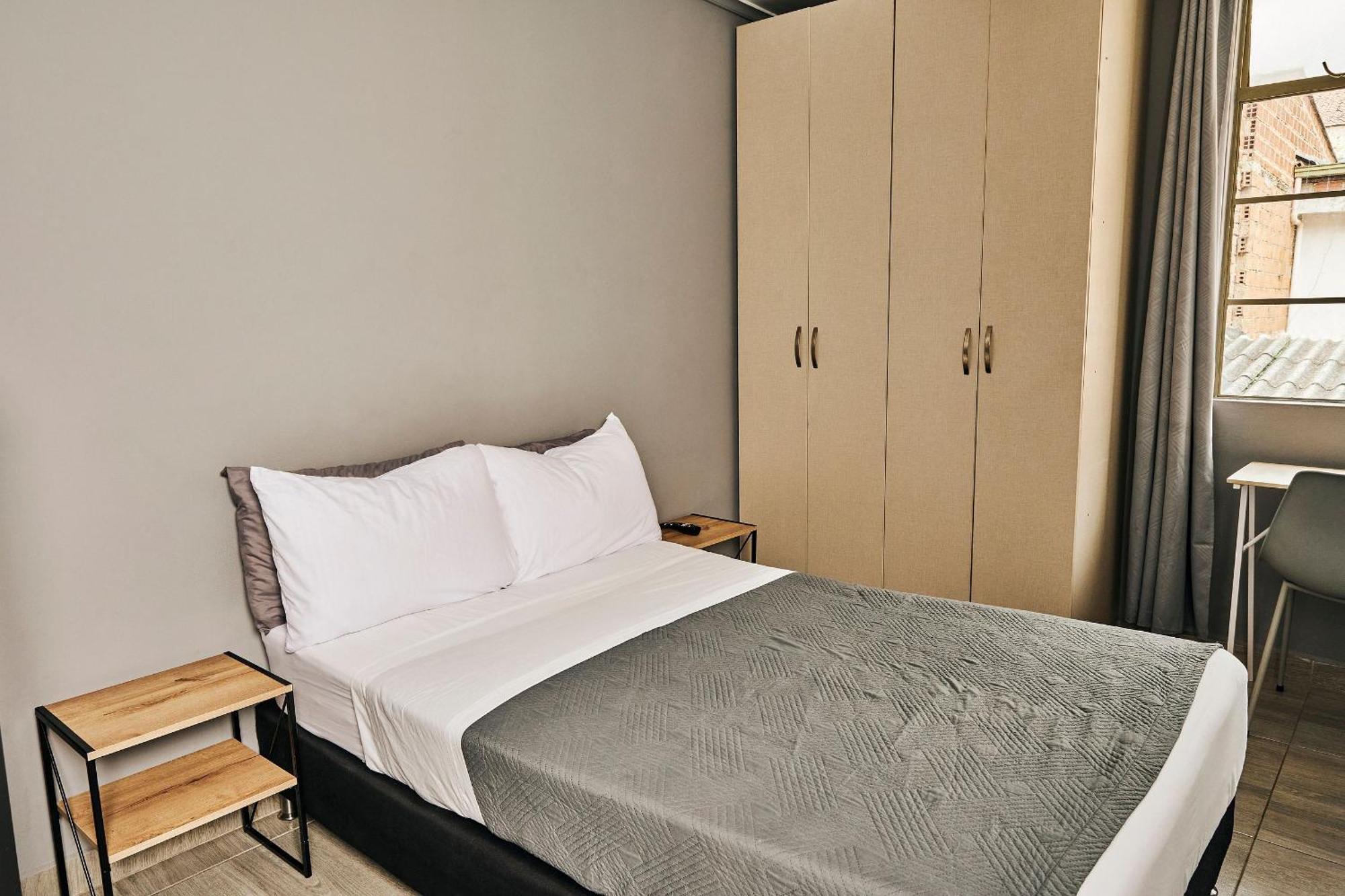 Apartamento Y Loft En Zona Rosa De Laureles *