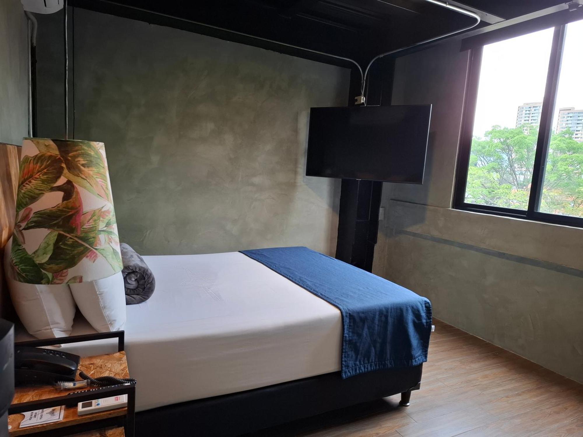 Llp Hotel 3*
