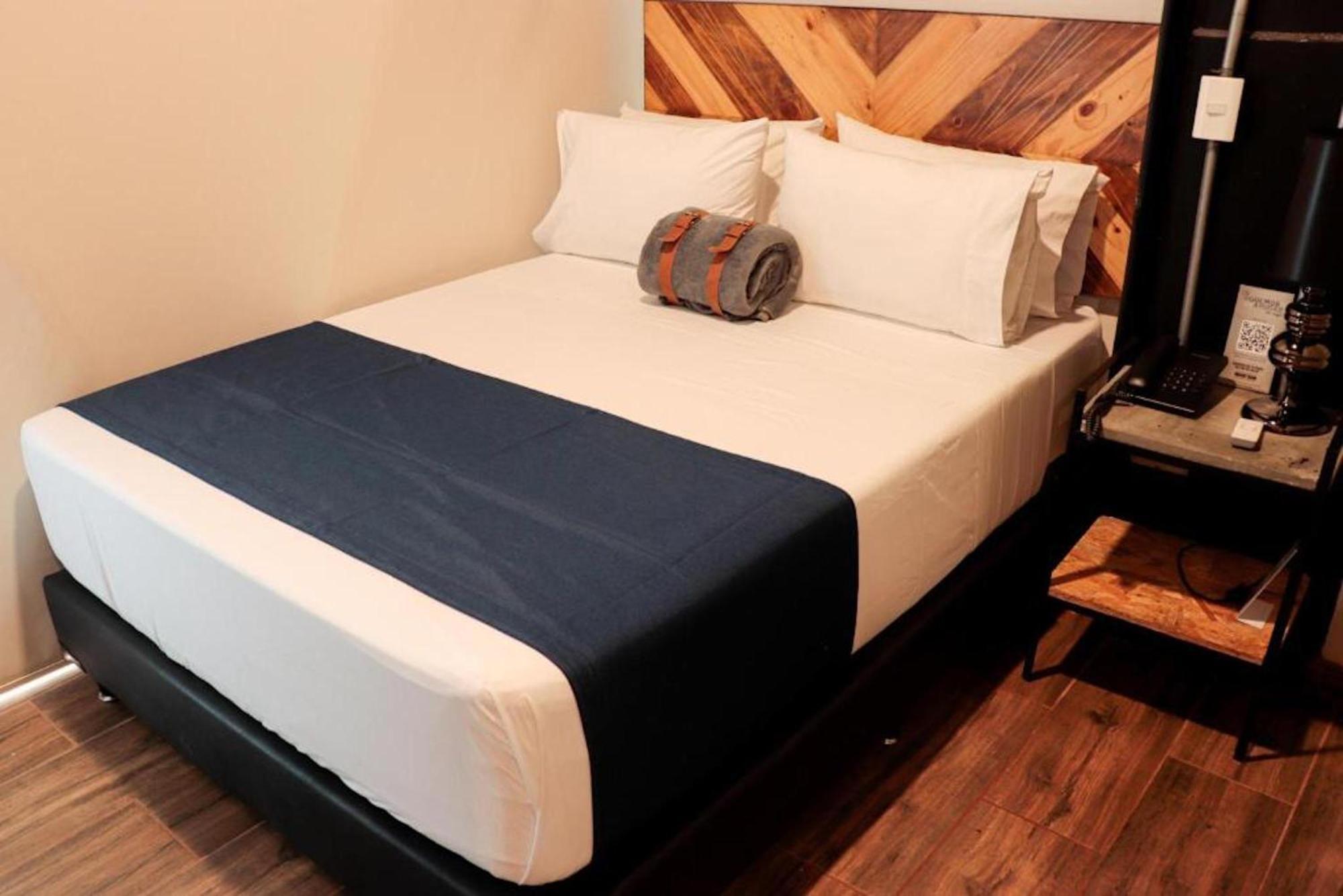 Llp Hotel Medellín