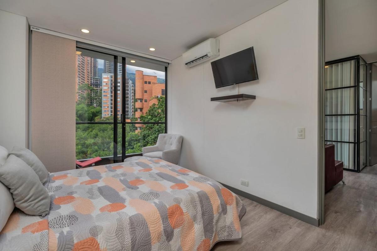 Apartamento 2 Bed 2 Baths With Pool And Gym In Poblado *