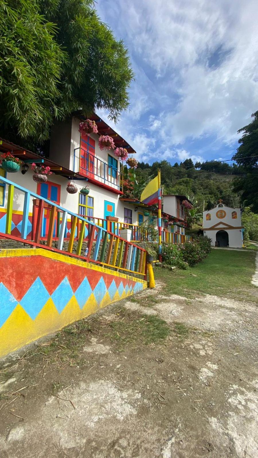 Campo de lujo Glamping & Coffee Tour *