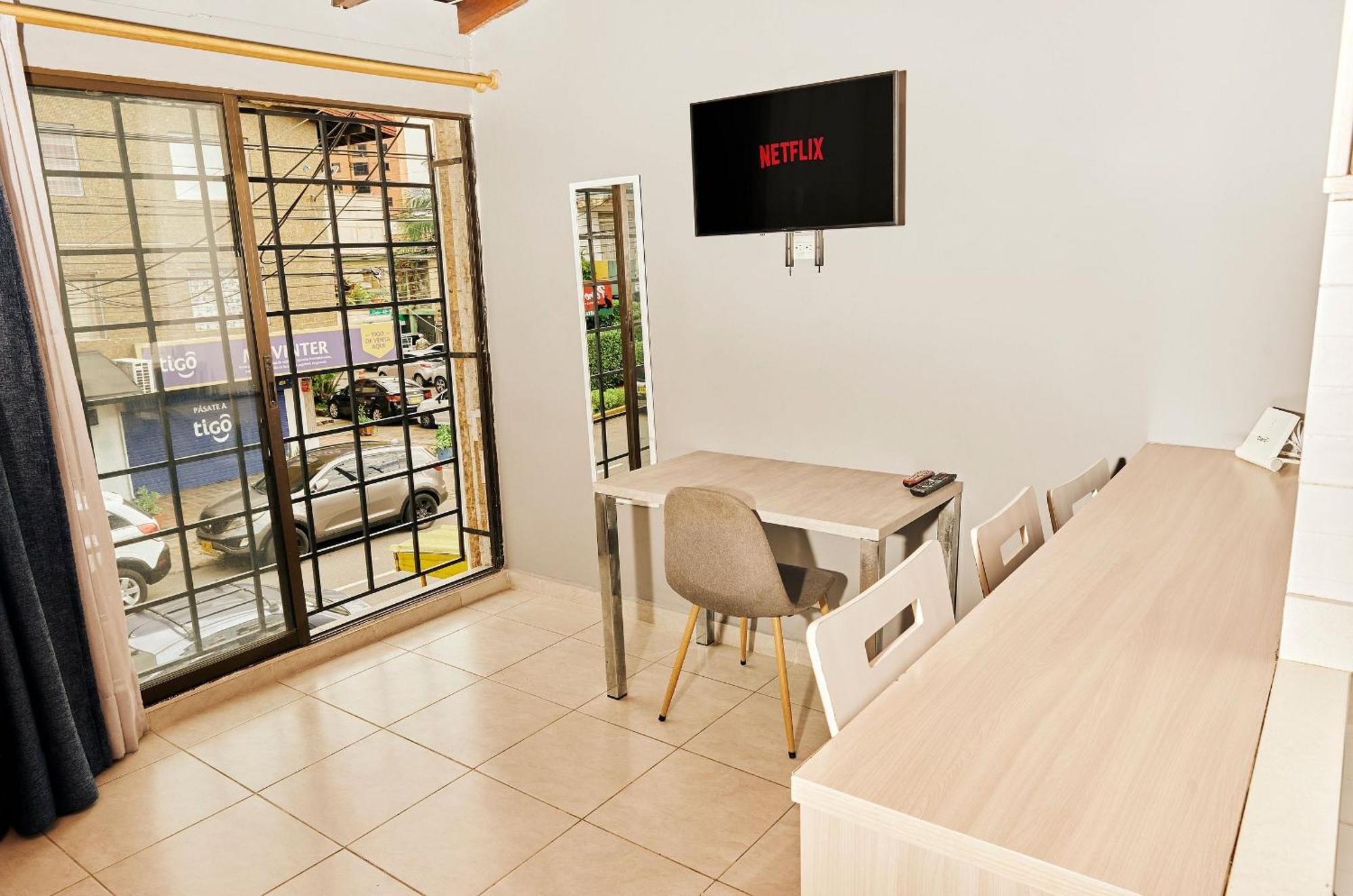 Apartamento En Zona Rosa De Laureles