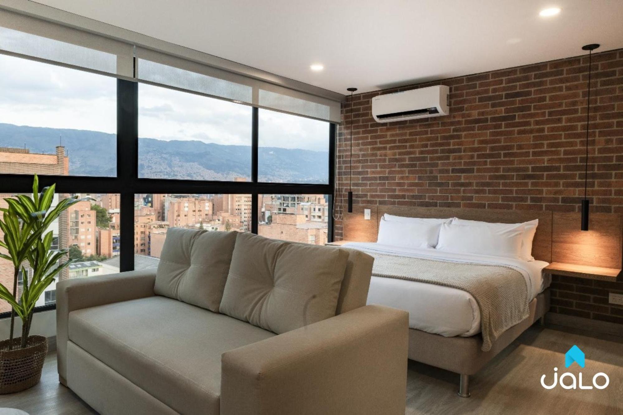 Kyux By Jalo - Laureles *