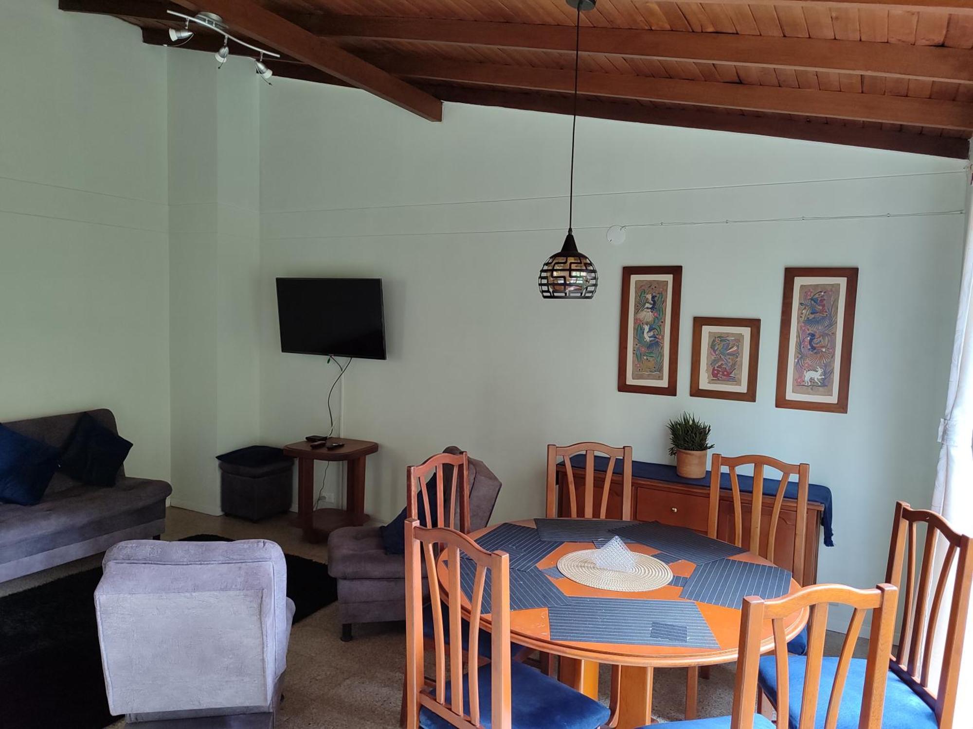 Hermosa Casa En