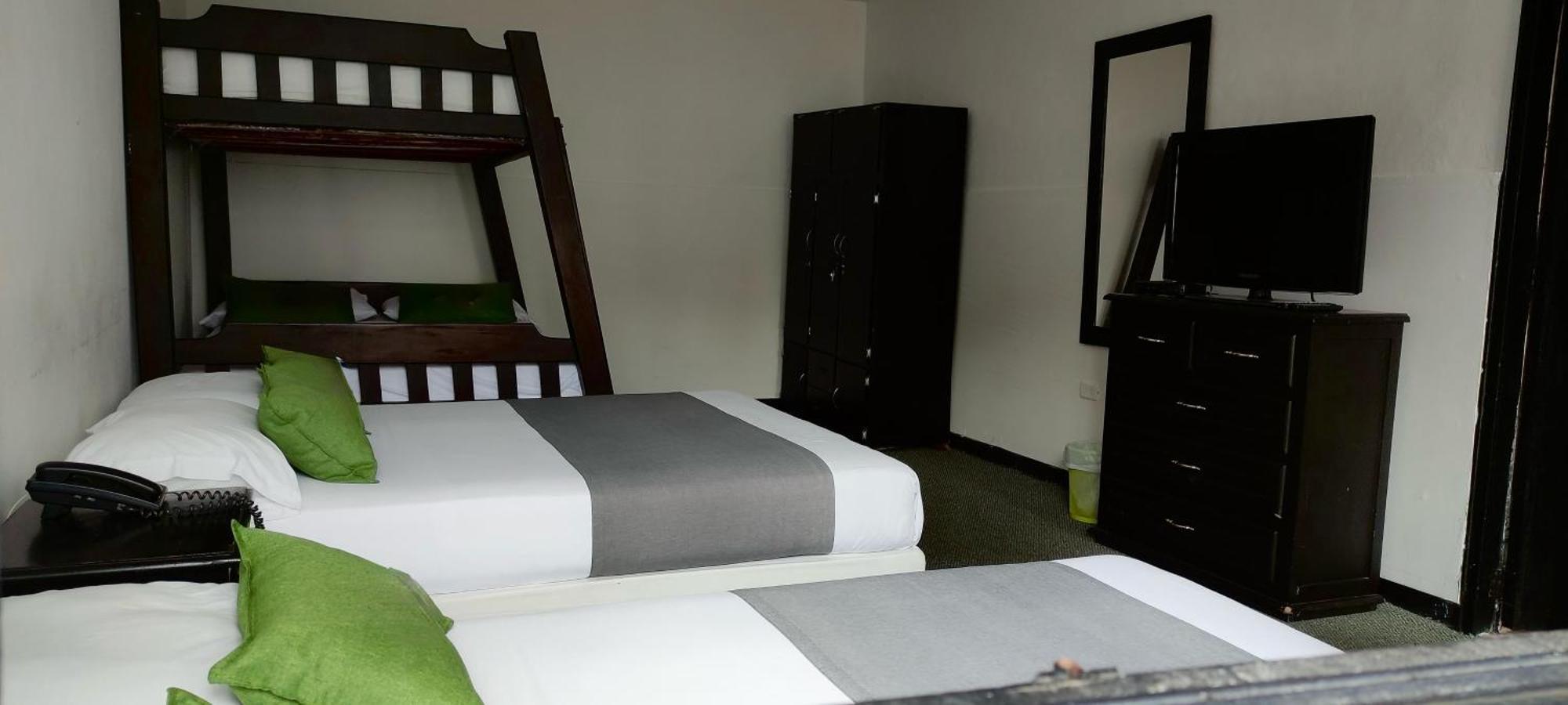 Premium Real Hotel