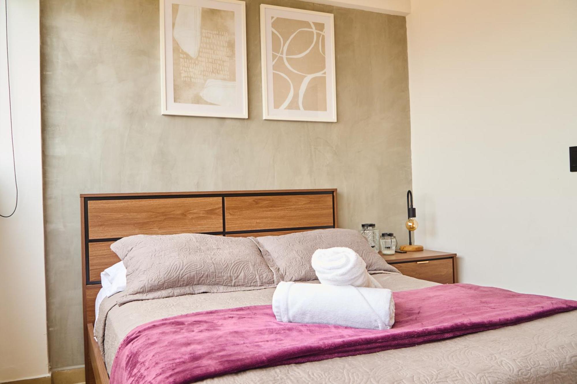 Stylish Close To Provenza By Hoost *
