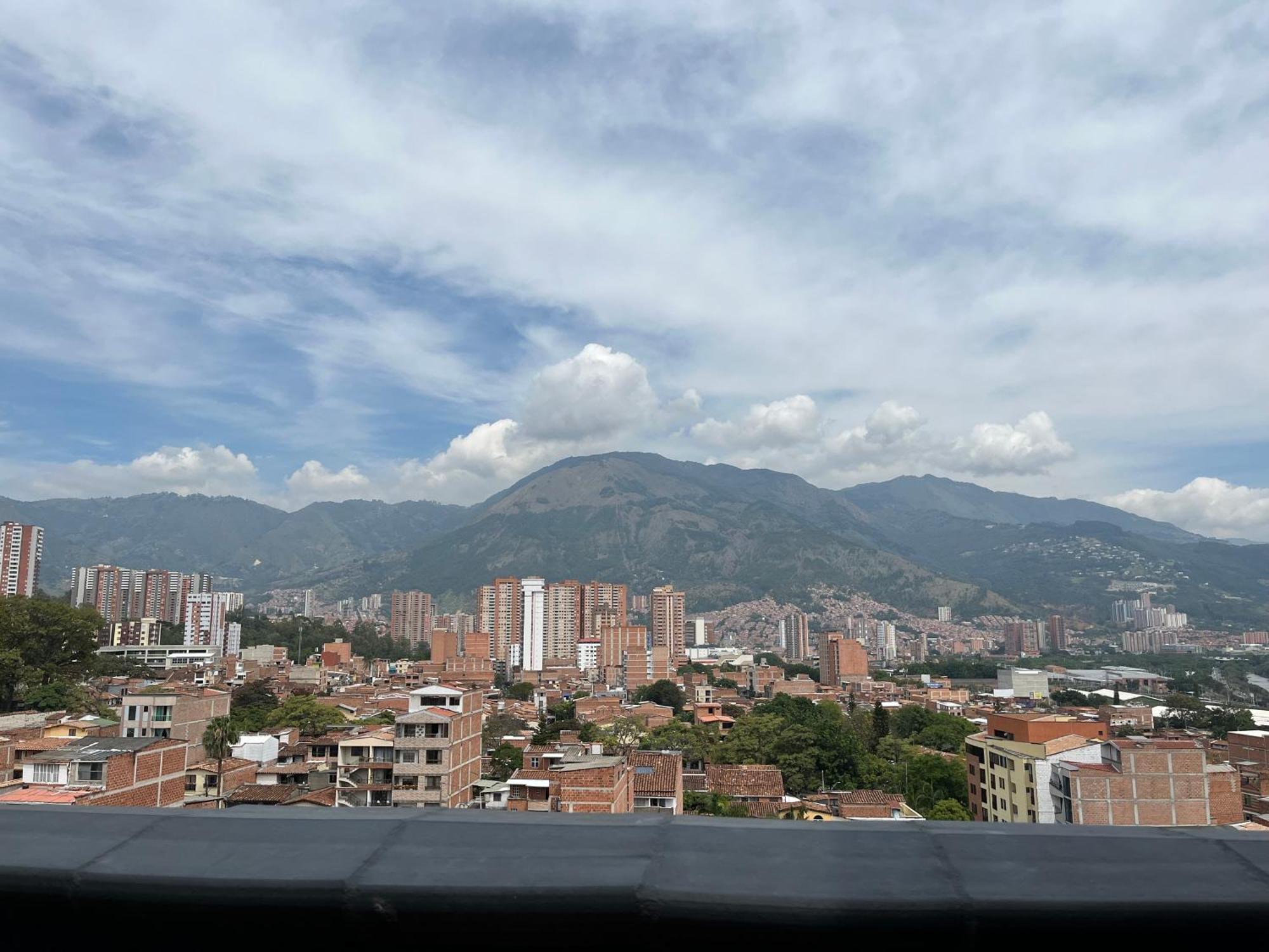 Ps8 * Medellín