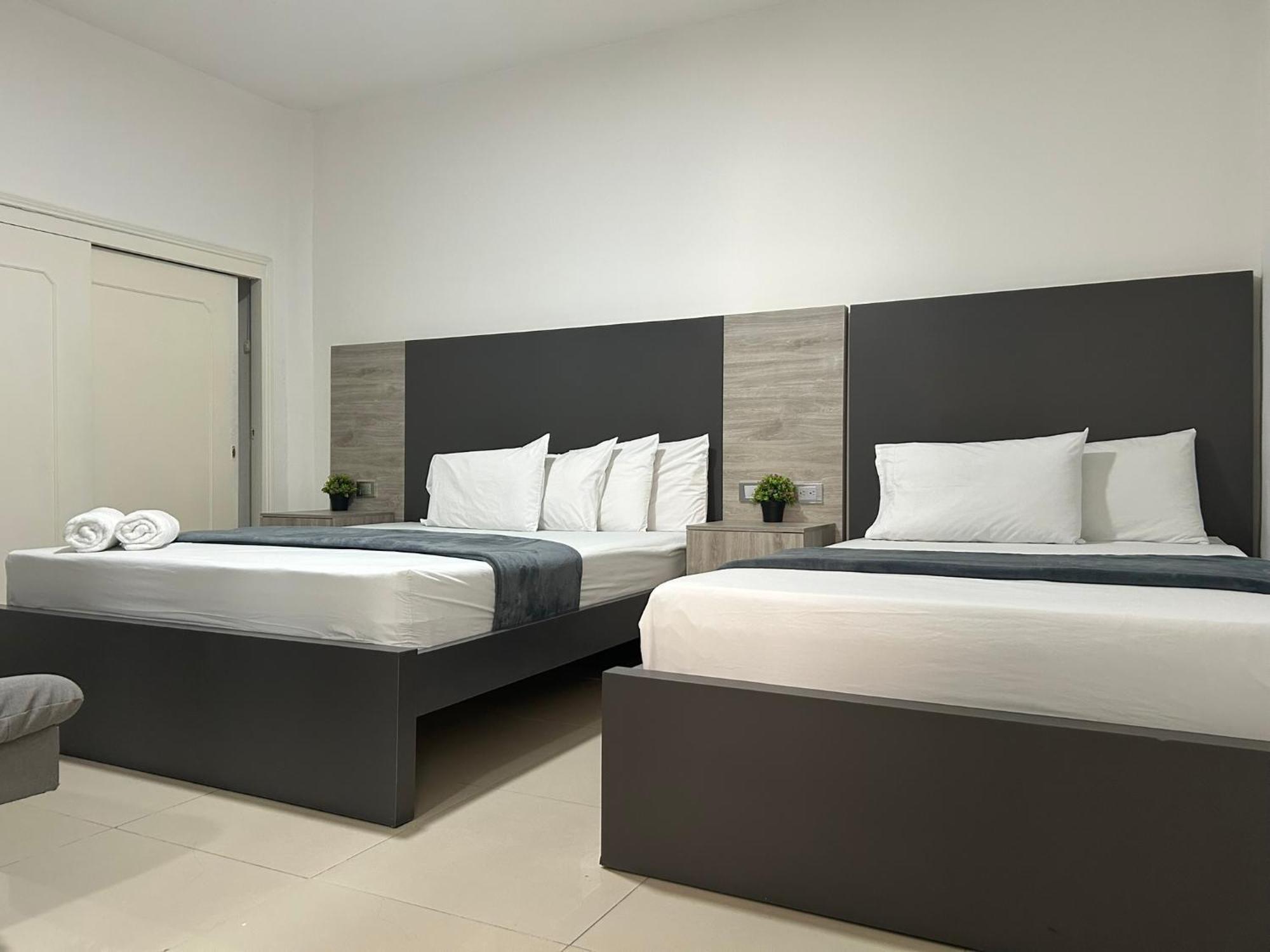 Hotel Ciento Once Boutique Laureles 4*