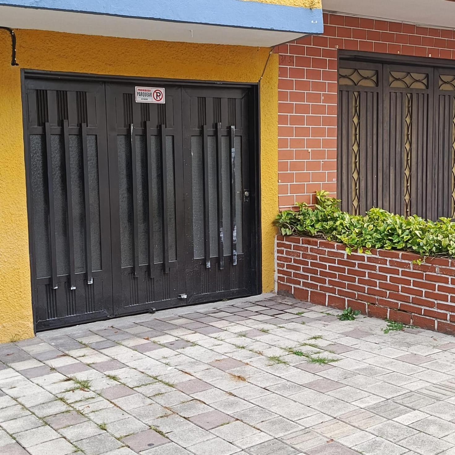 Apartamento Apto Edificio Amarillo 302