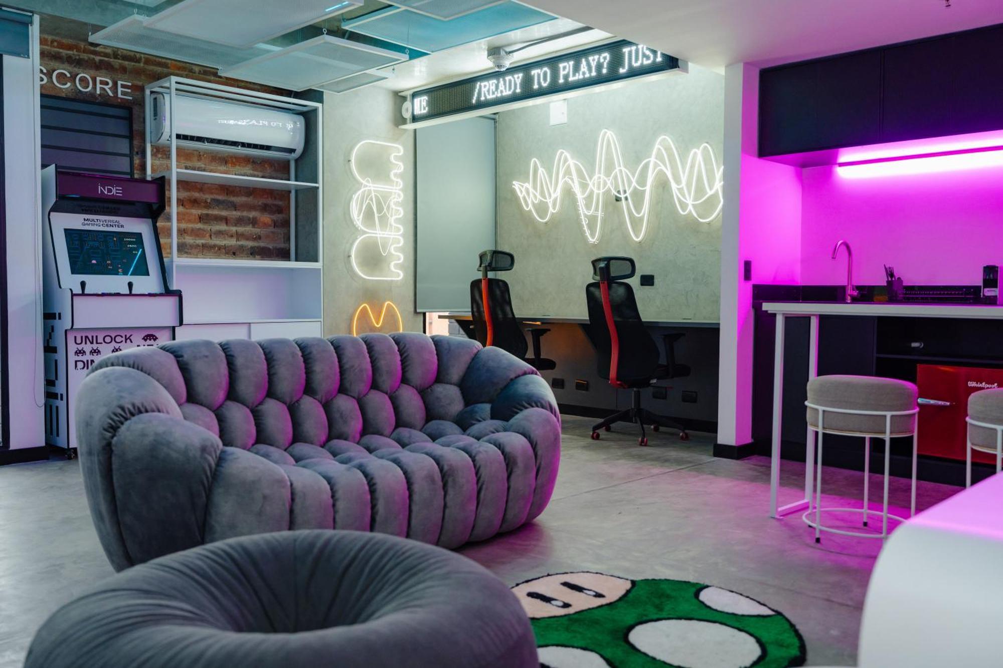 Indie Universe Creative 4* Medellín