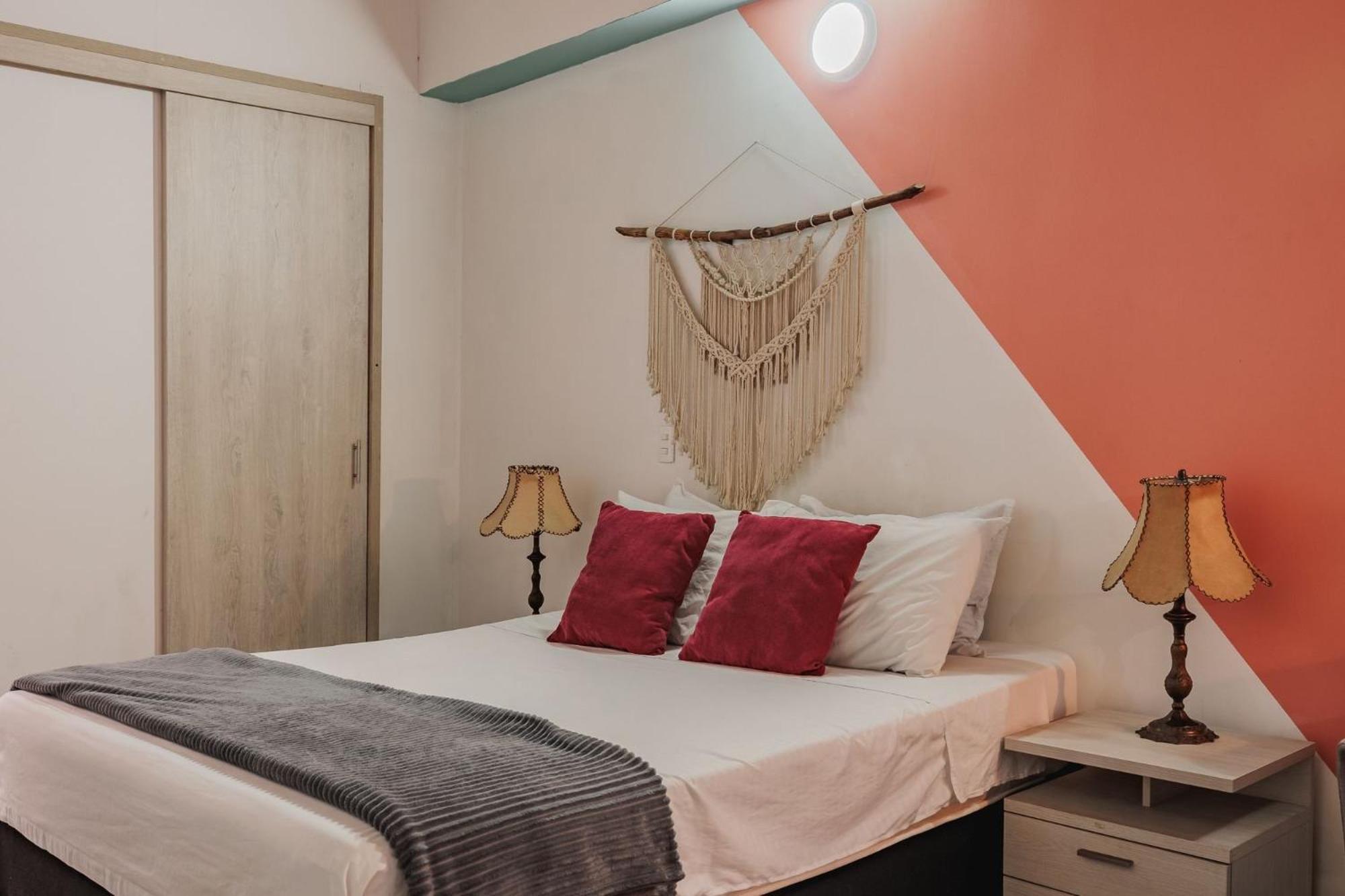 Apartment Tranvia 40 - Amoblados Velasquez Medellin