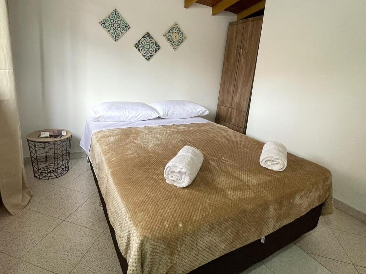 Casa Amplia Y Acogedora En El Corazon De Laureles * Medellín