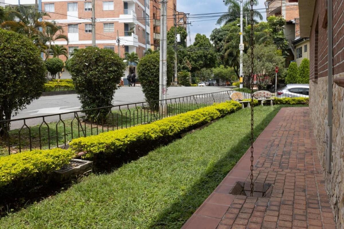 Casa Amplia Y Acogedora En El Corazon De Laureles Сasa de vacaciones
