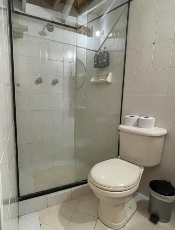 Casa Amplia Y Acogedora En El Corazon De Laureles * Medellín