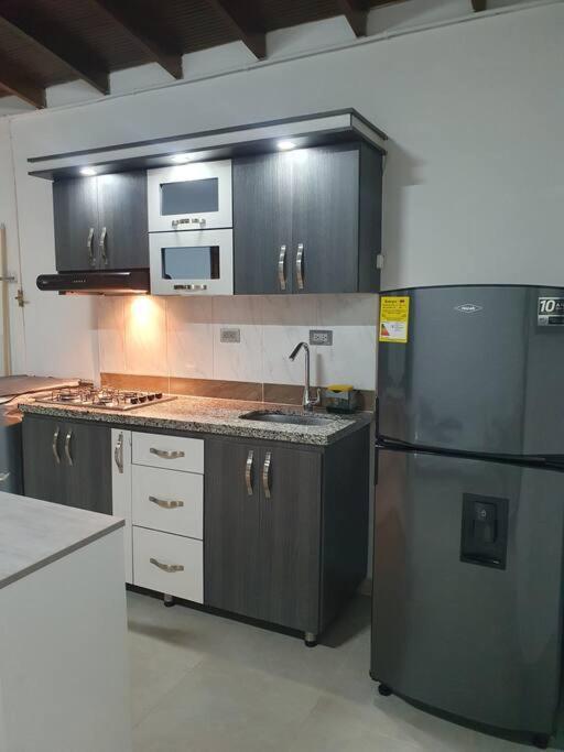Aparta Estudio Laureles - Estadio Apartamento *