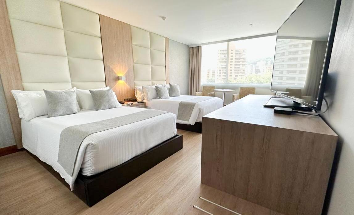San Fernando Plaza Hotel