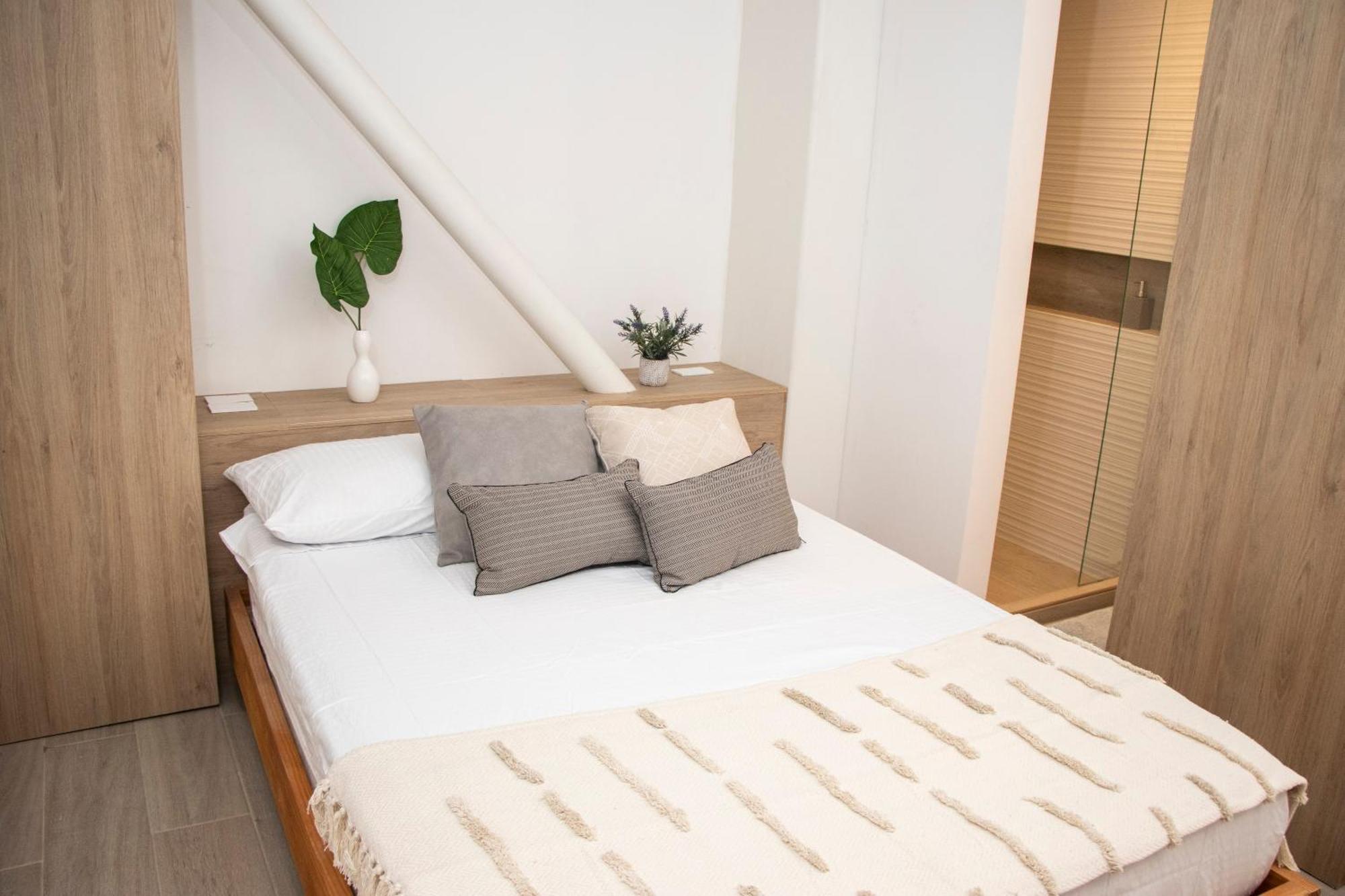 Zenia 70 Living &