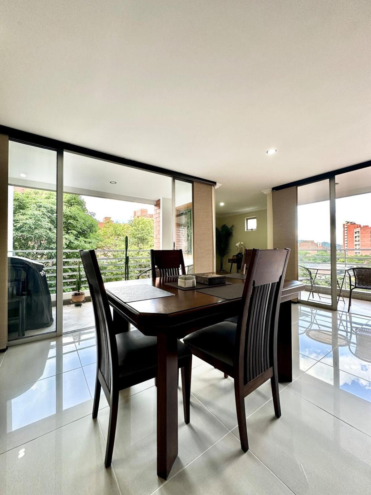 Apartamento Beautiful Laureles Medellín