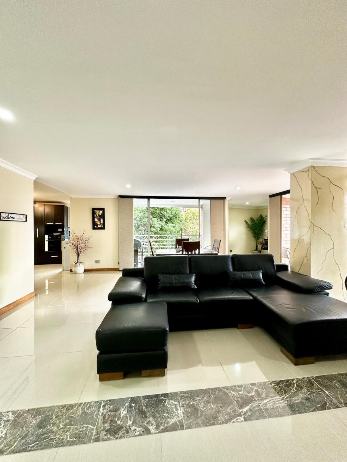 Apartamento Beautiful Laureles Medellín