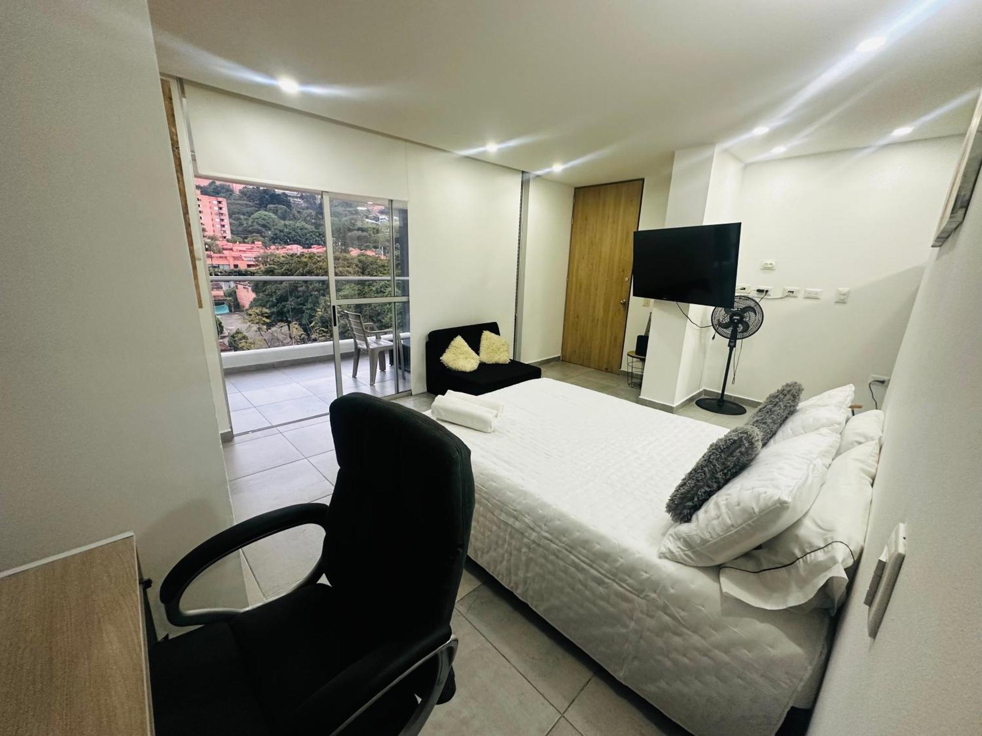 Suitte Poblado Fast Wifi 500mg Medellin