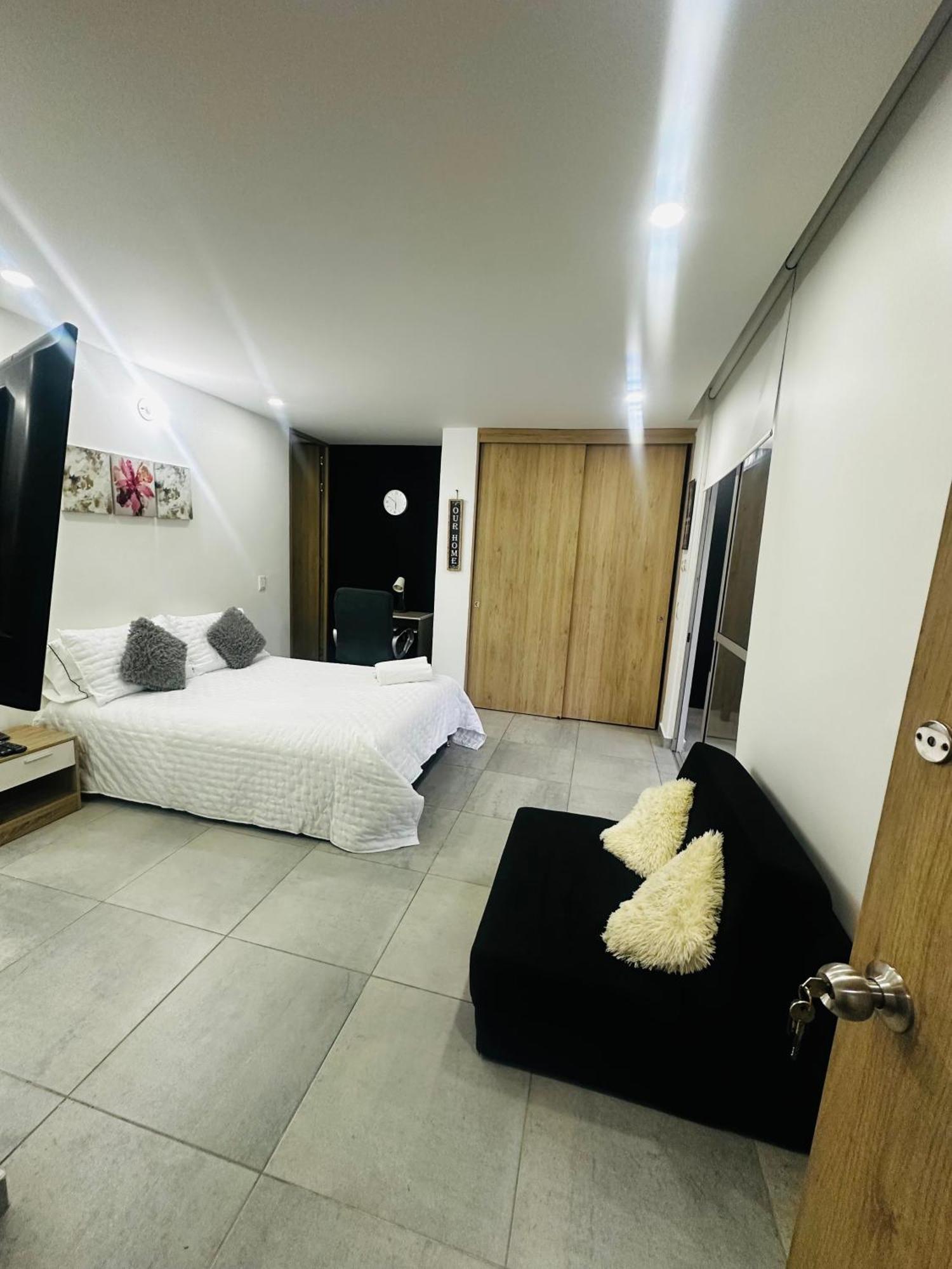 Suitte Poblado Fast Wifi 500mg * Medellin