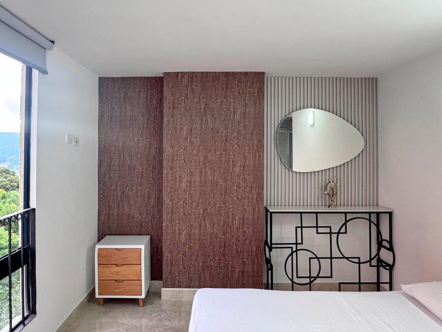 4br 232 M In El Poblado, El Tesoro Сasa de vacaciones *