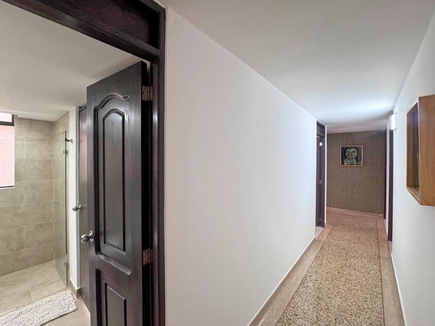 4br 232 M In El Poblado, El Tesoro * Medellín