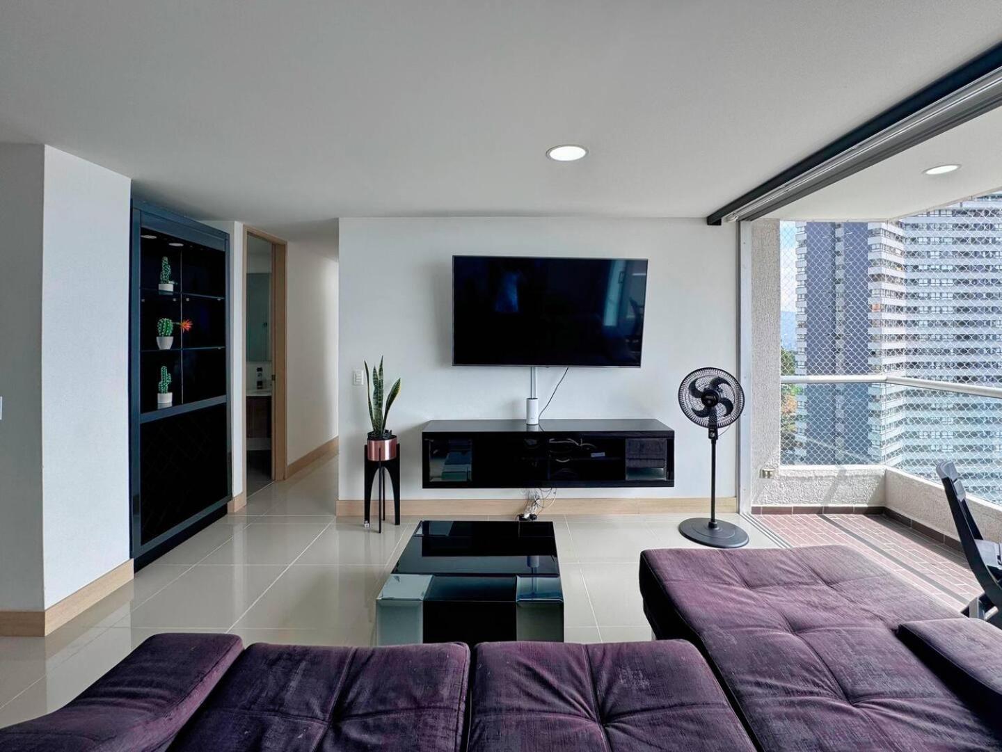 Apartamento 3br Panoramic Near Country Club El Poblado
