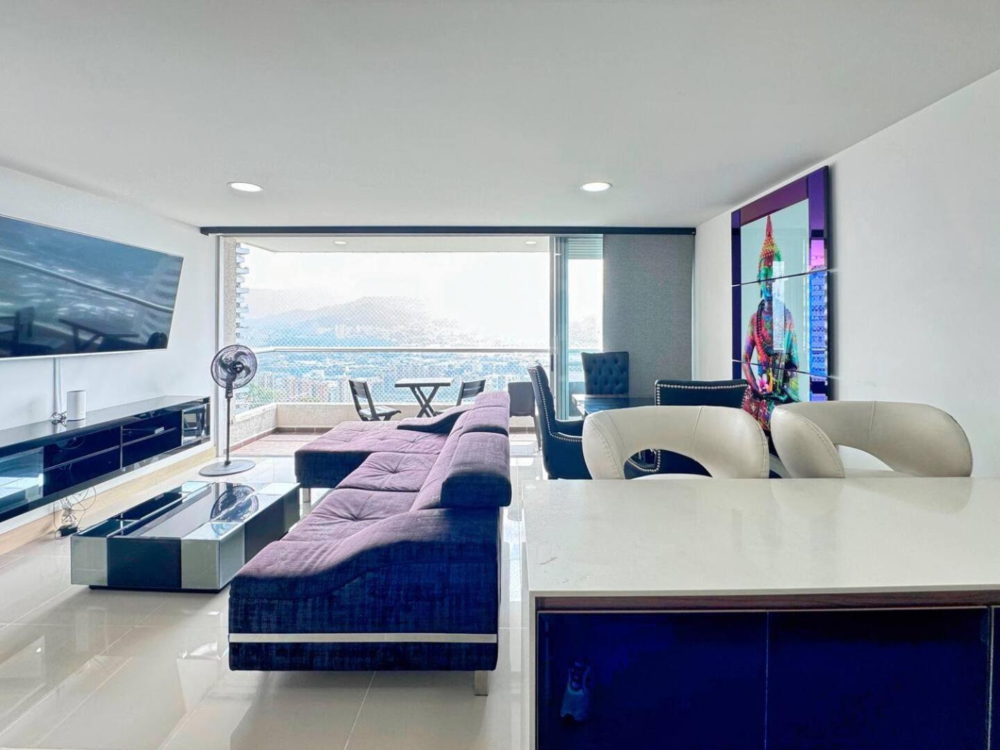Apartamento 3br Panoramic Near Country Club El Poblado Medellín