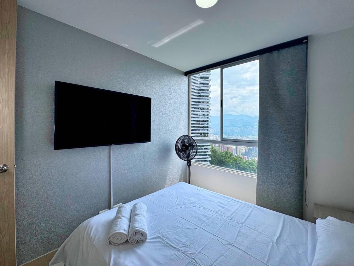 3br Panoramic Near Country Club El Poblado * Medellín