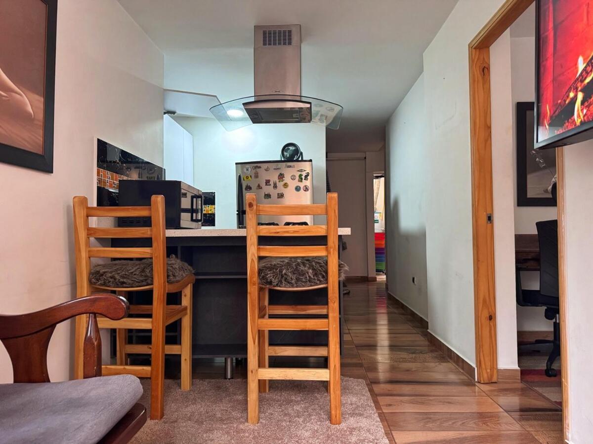 En Belen Cerca A Laureles, Wifi, Balcon Y Patio * Medellín
