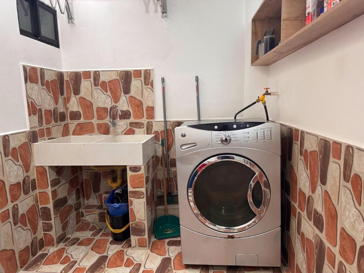 En Belen Cerca A Laureles, Wifi, Balcon Y Patio Apartamento *