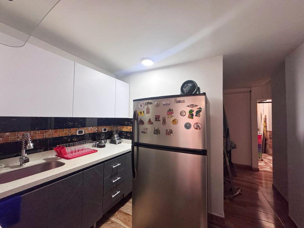 En Belen Cerca A Laureles, Wifi, Balcon Y Patio Apartamento Medellín