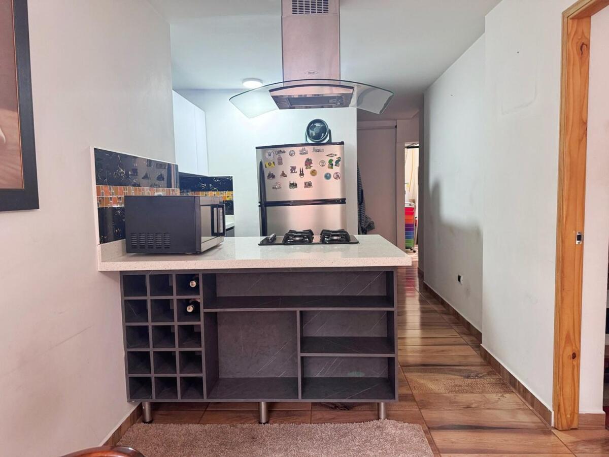 En Belen Cerca A Laureles, Wifi, Balcon Y Patio * Medellín