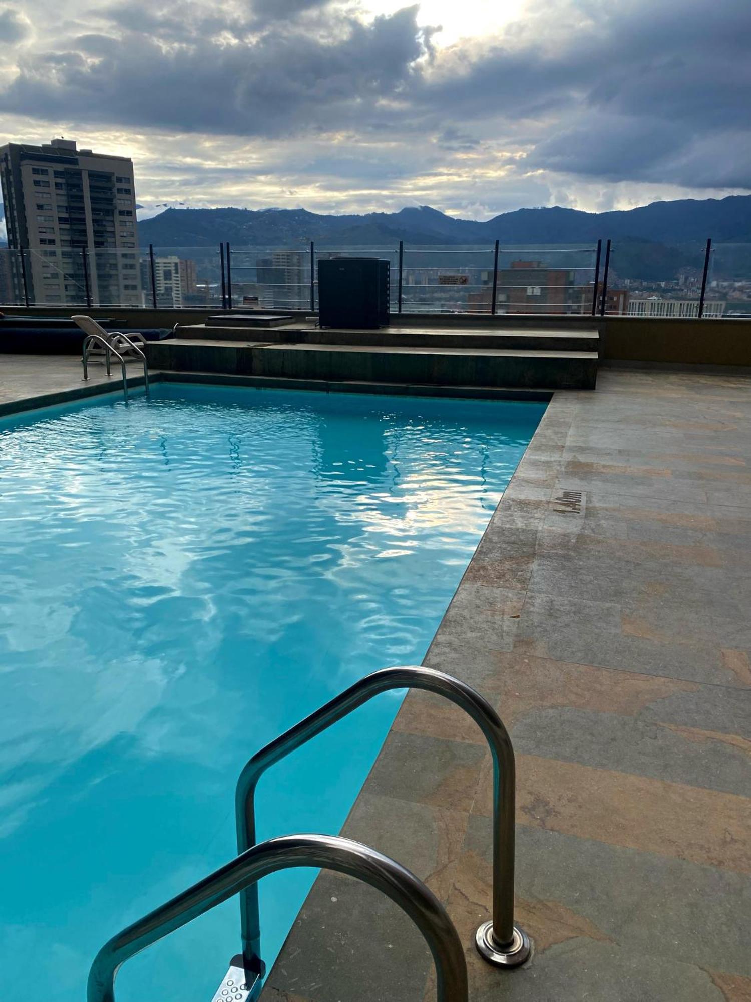 Apartahotel Creates Group