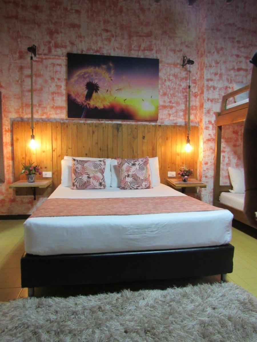 The Garden Lleras 10 Hotel 3*