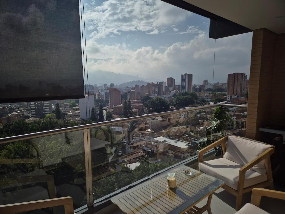 Laureles 11th Floor, Jacuzzi And Ac Apartamento Medellín