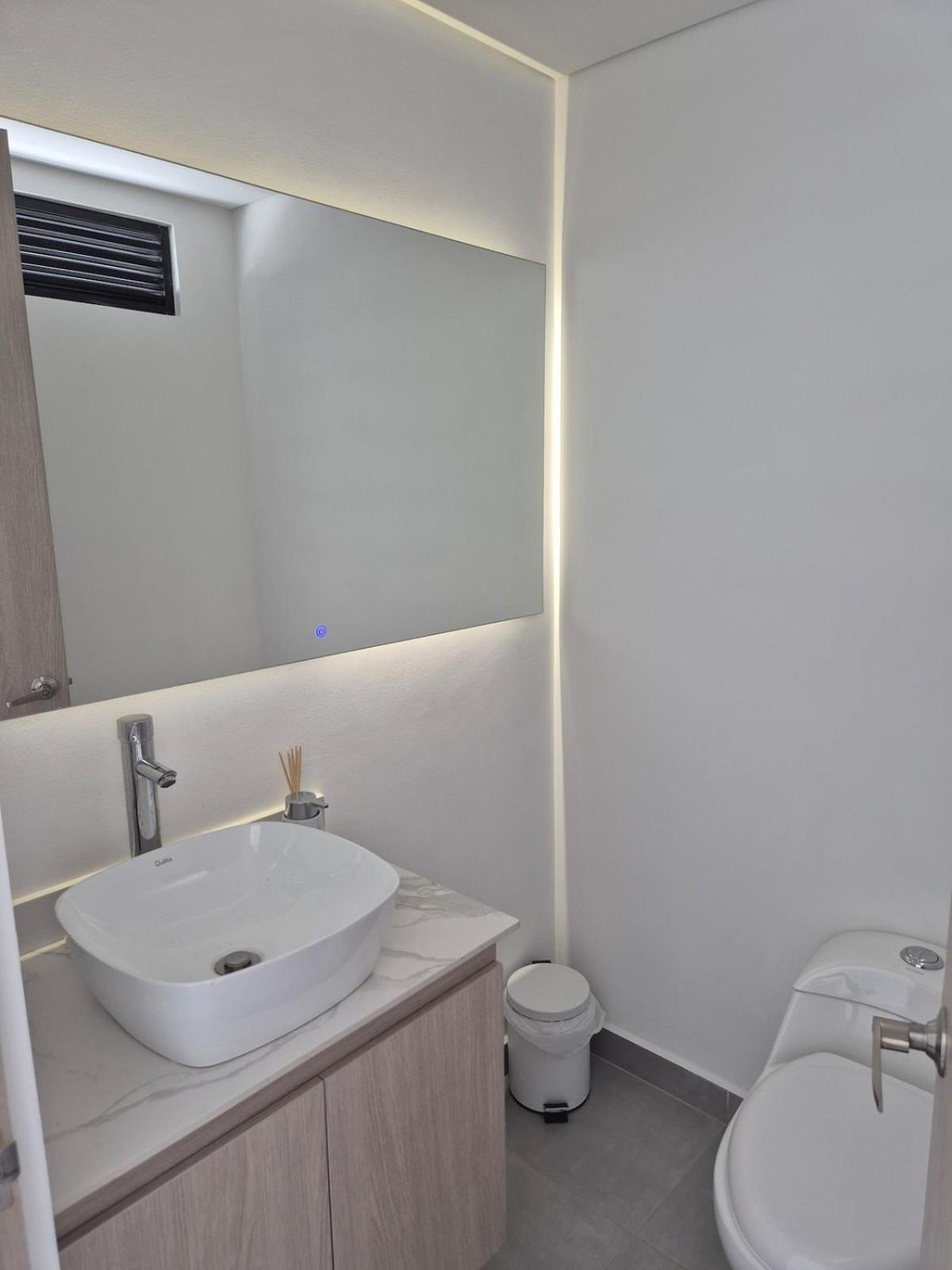 Apartamento Laureles 11th Floor, Jacuzzi And Ac Medellín