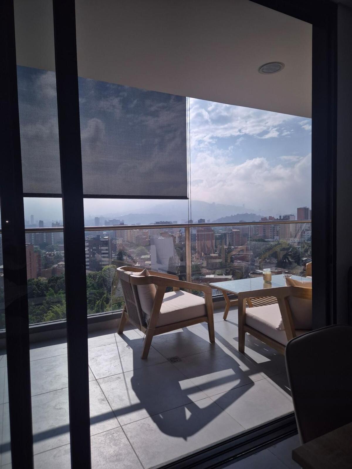 Laureles 11th Floor, Jacuzzi And Ac Apartamento Medellín