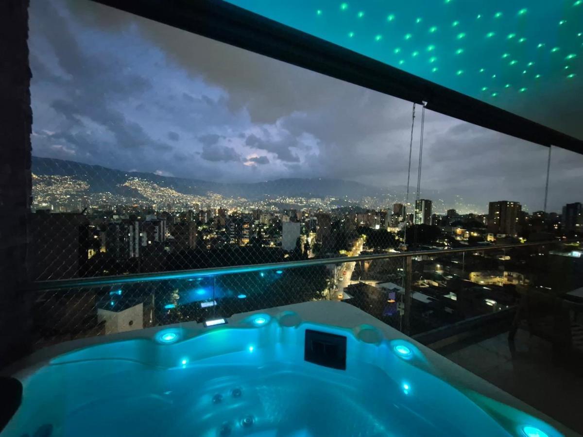 Laureles 11th Floor, Jacuzzi And Ac Medellín