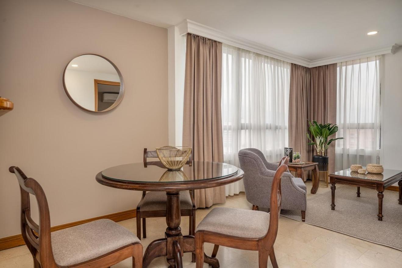 Alcazar De Oviedo By Ee Apartahotel Medellín
