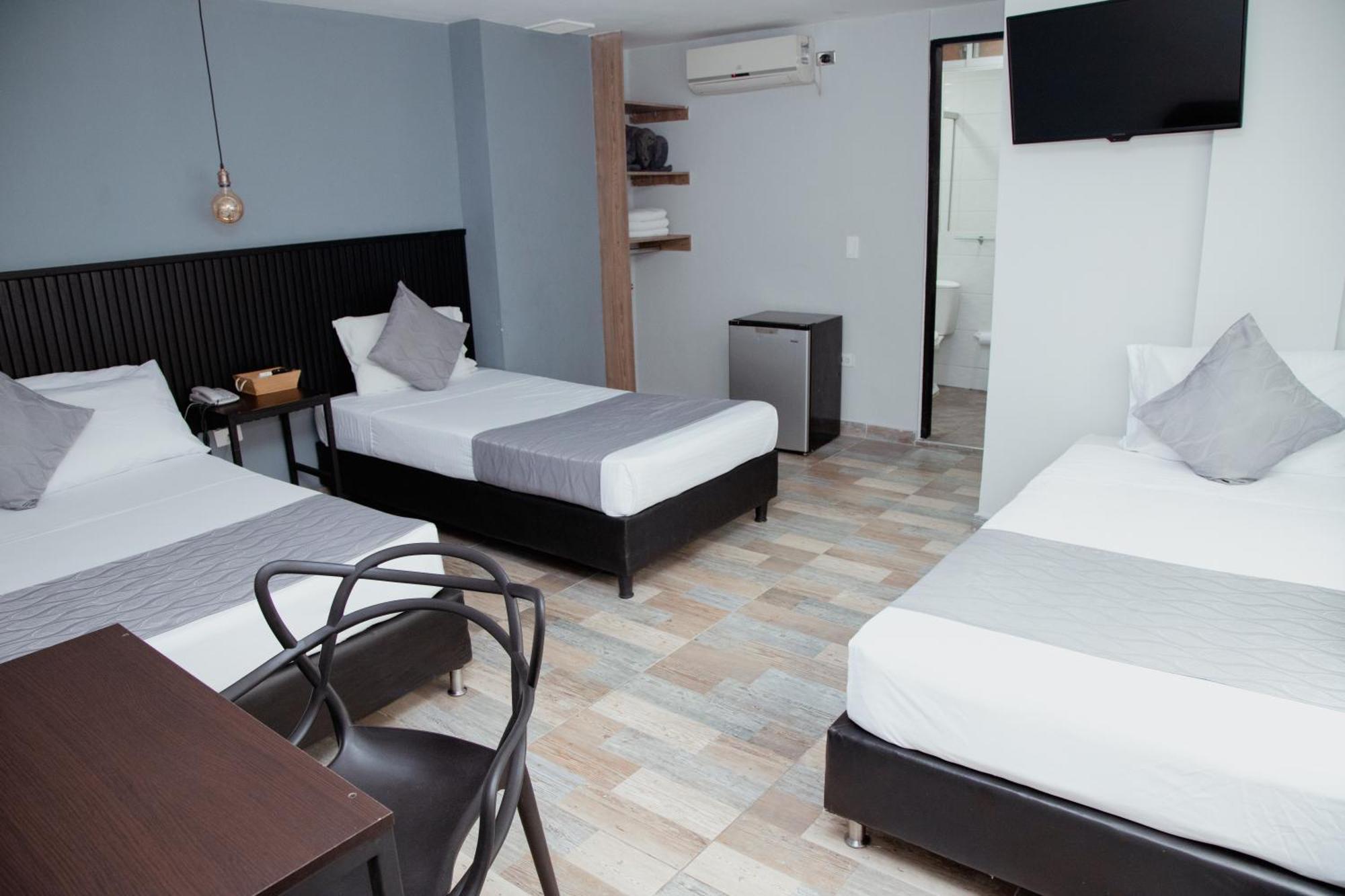 Palmas Del Estadio Hotel Medellín