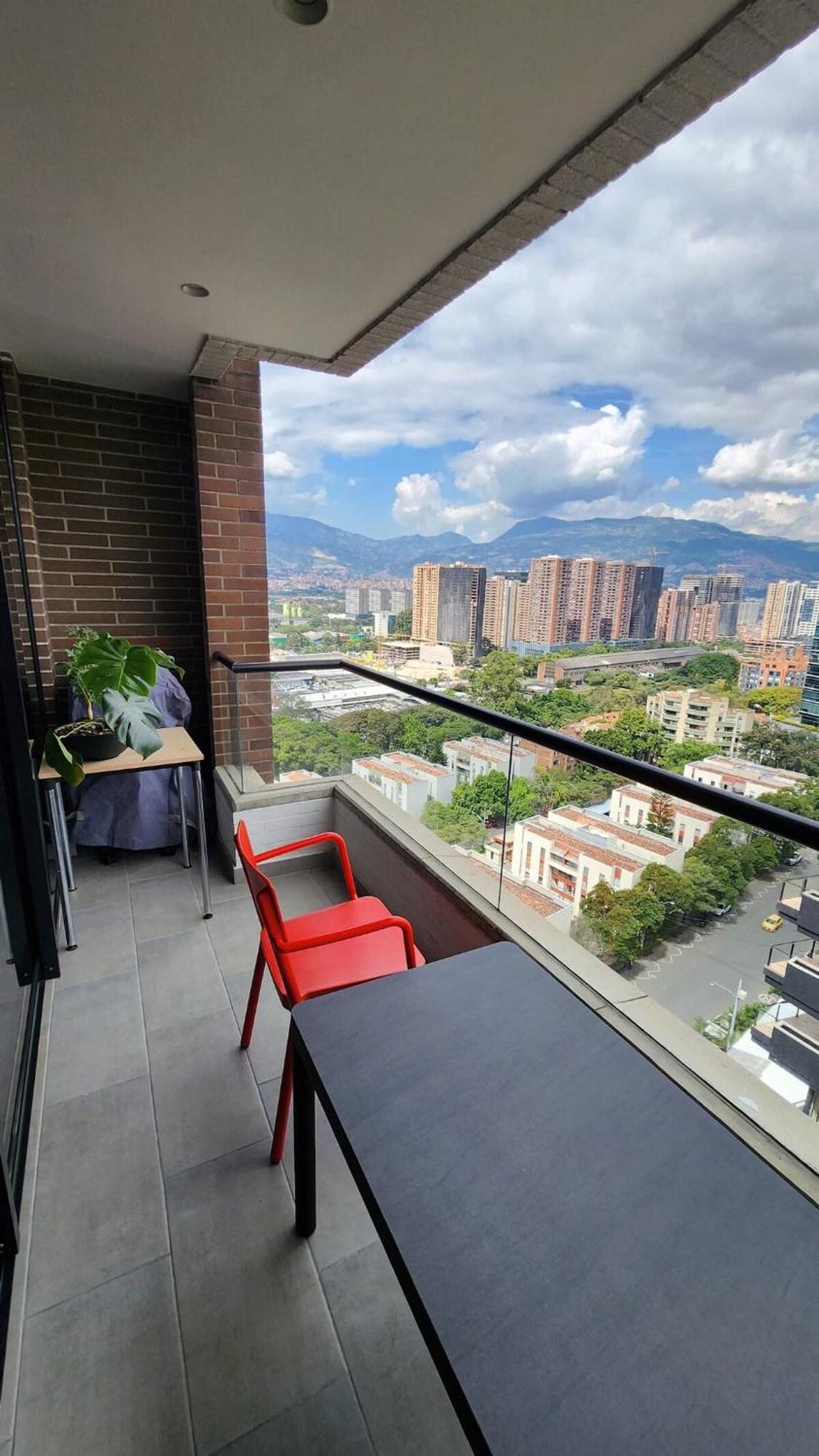 The Location In Poblado Air Conditioning Apartamento