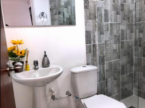 Zona Rosa De Medellin, Ubicacion Cerca De Centros Comerciales Y Tranvia Del Metro Apartamento