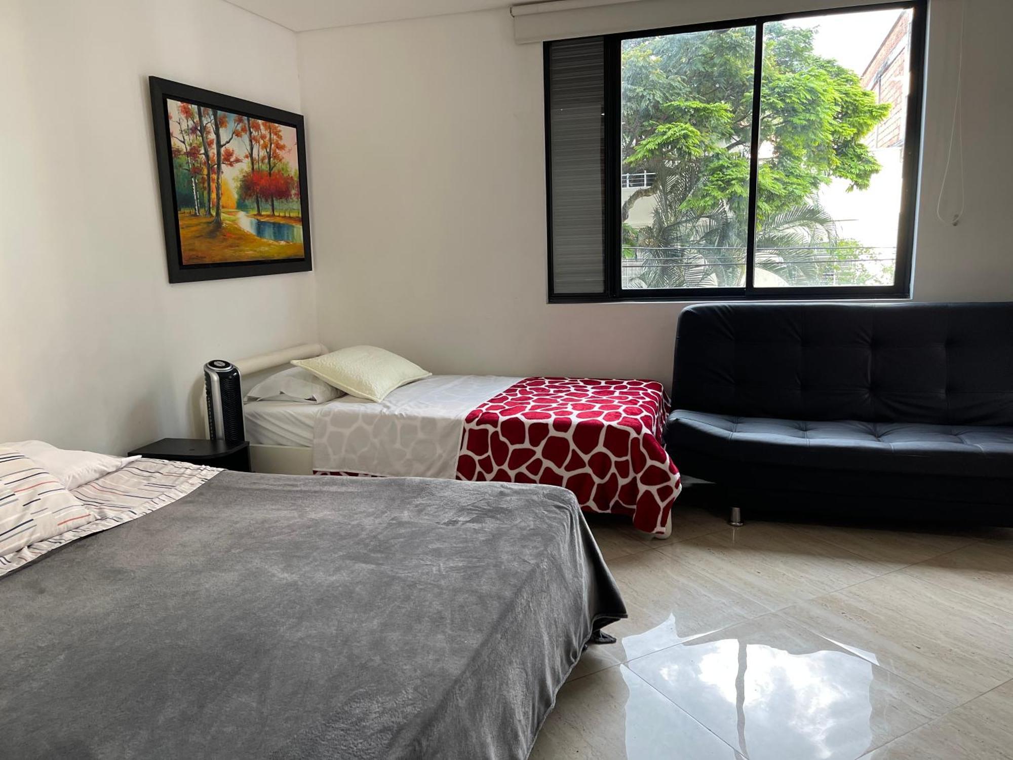 Nuevo, Moderno , Elegante Y Muy Bien Ubicado , En Laureles Apartamento Medellín