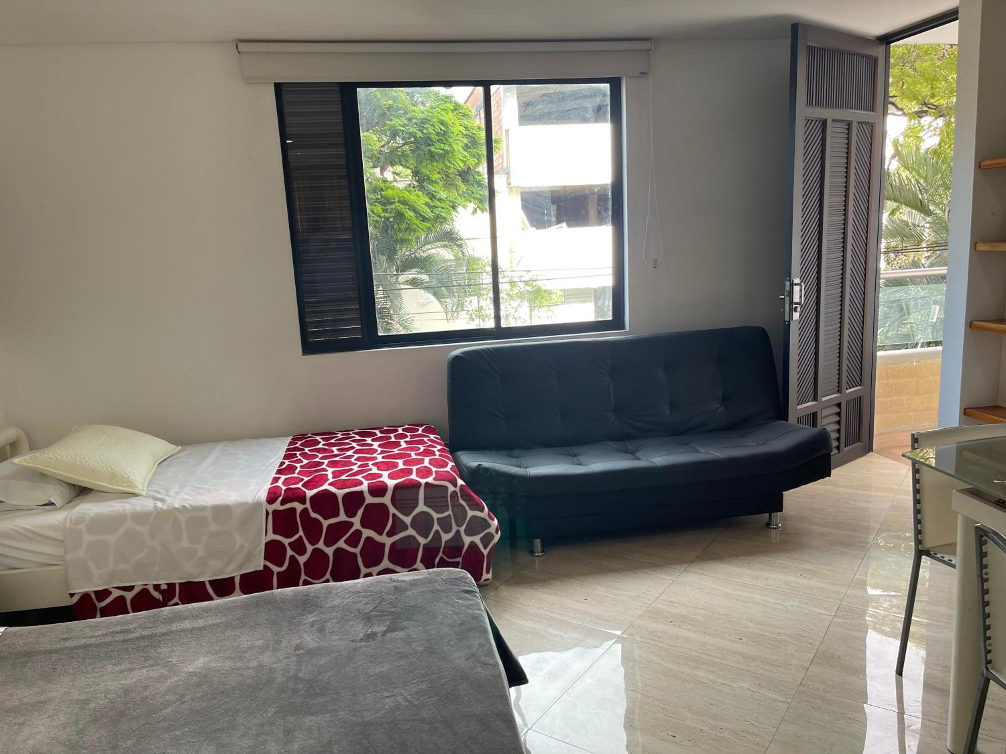 Nuevo, Moderno , Elegante Y Muy Bien Ubicado , En Laureles * Medellín