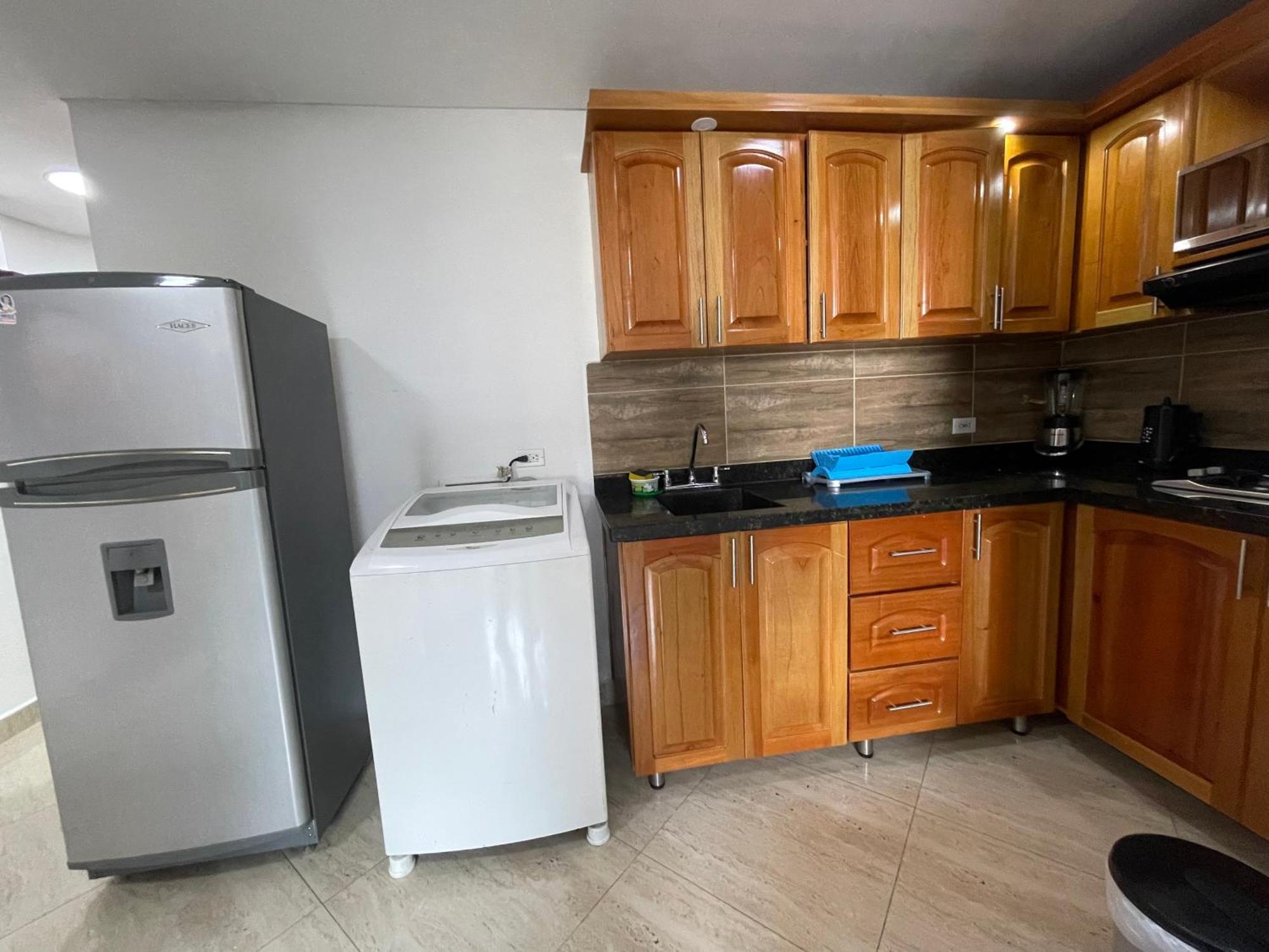 Nuevo, Moderno , Elegante Y Muy Bien Ubicado , En Laureles Apartamento