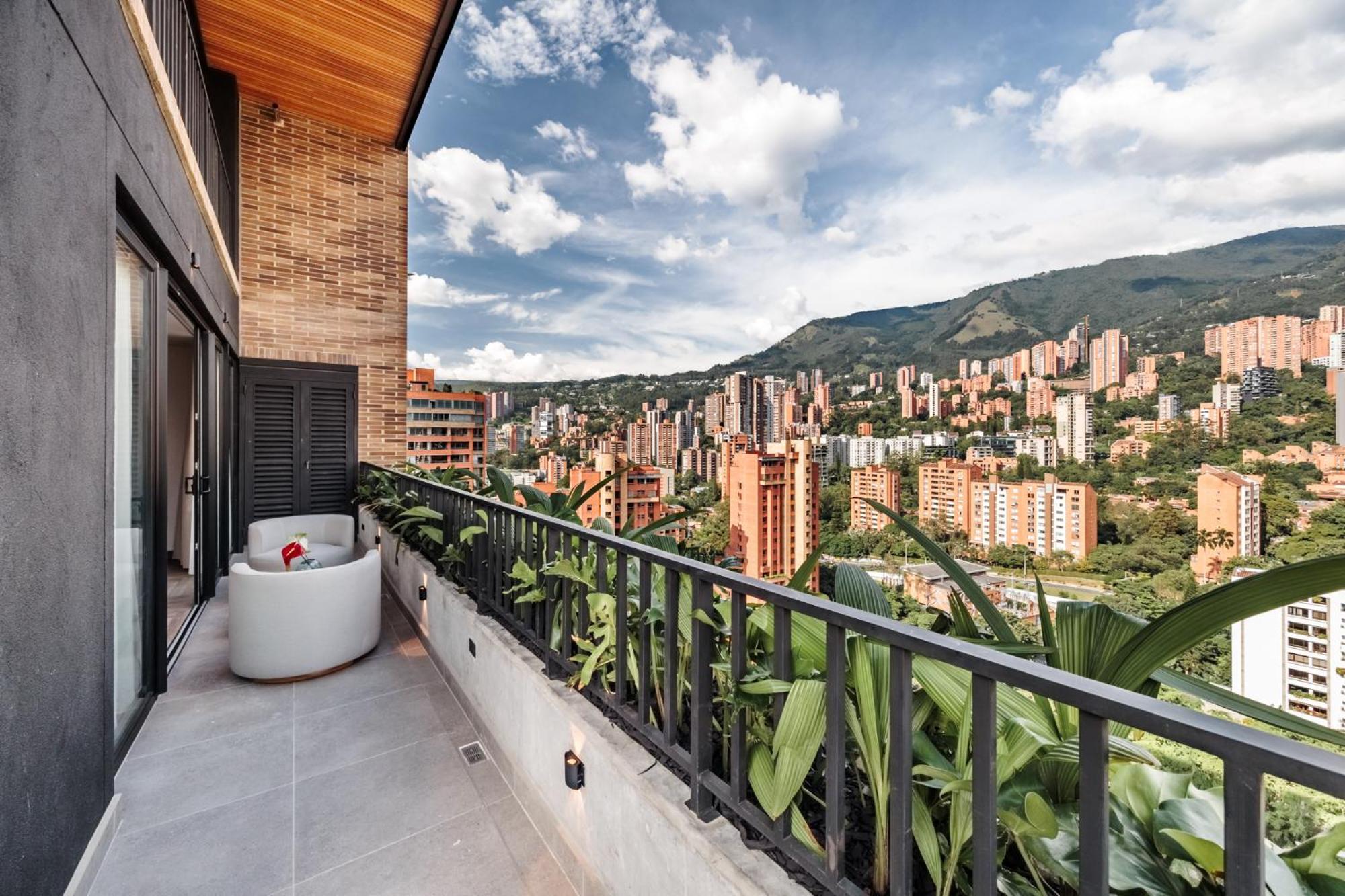 Apartamento Lujosos En Edificio Morph En El Poblado Medellín